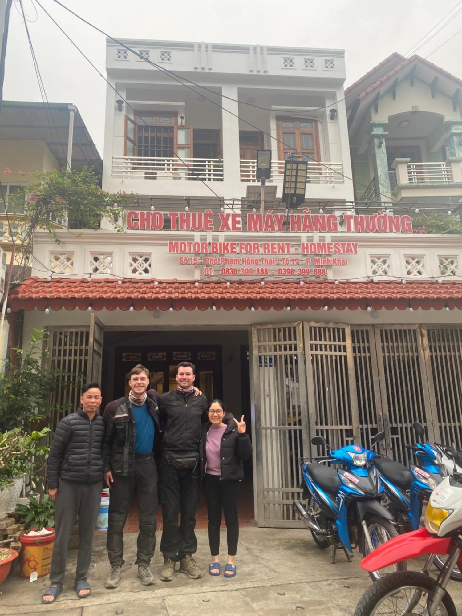 Hang Thuong Hostel - Motorbikes And Tour Ha Giang Extérieur photo